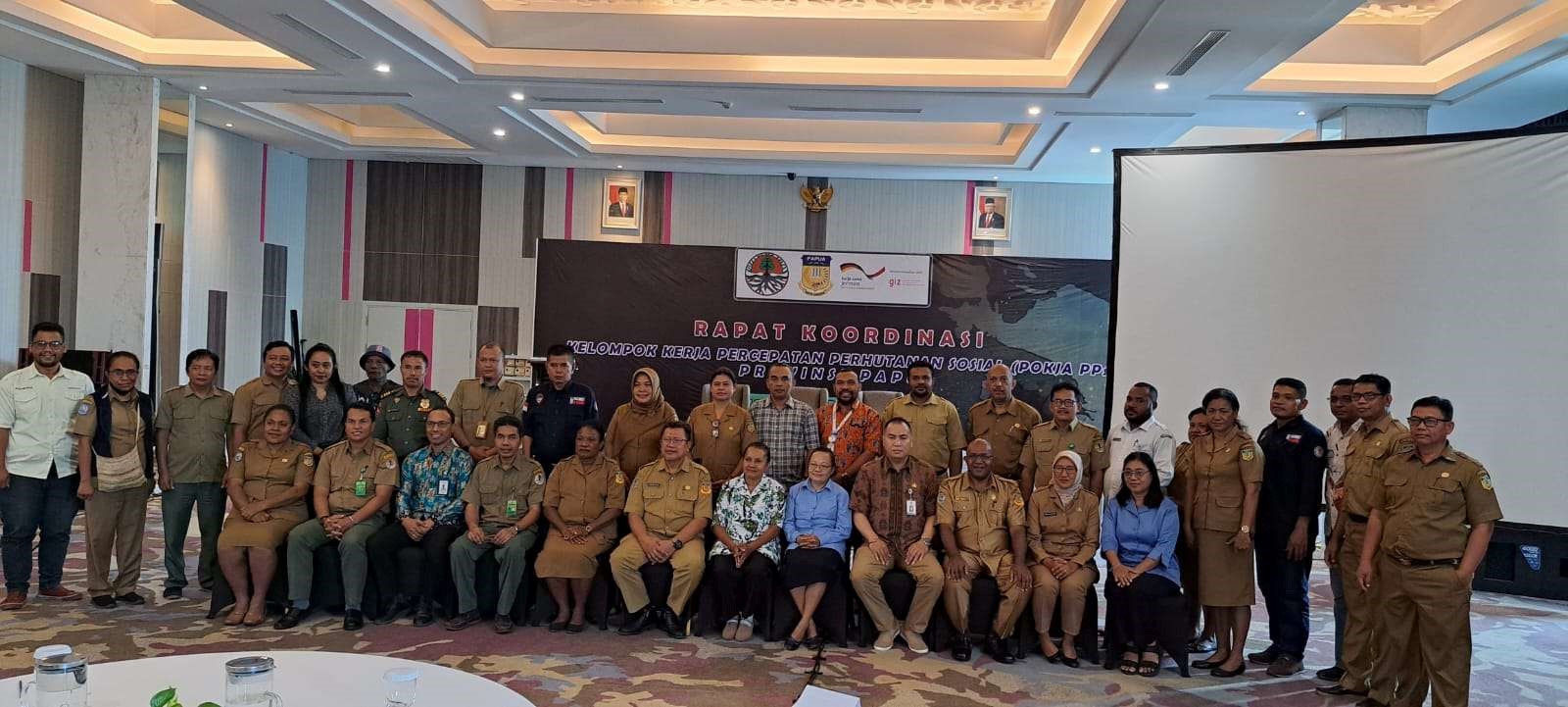 2023 12 12 Rakor Pokja PPS Provinsi Papua am 1