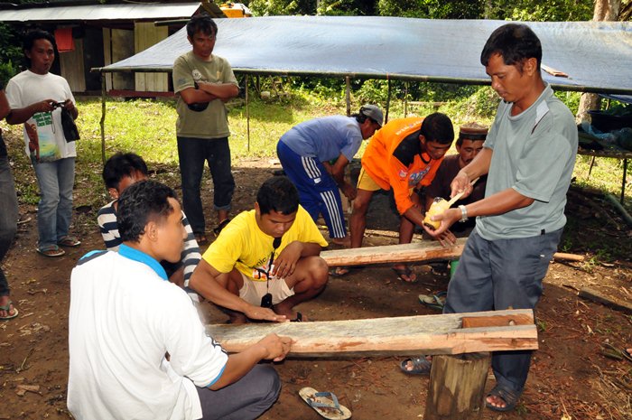 panen_madu_lestari